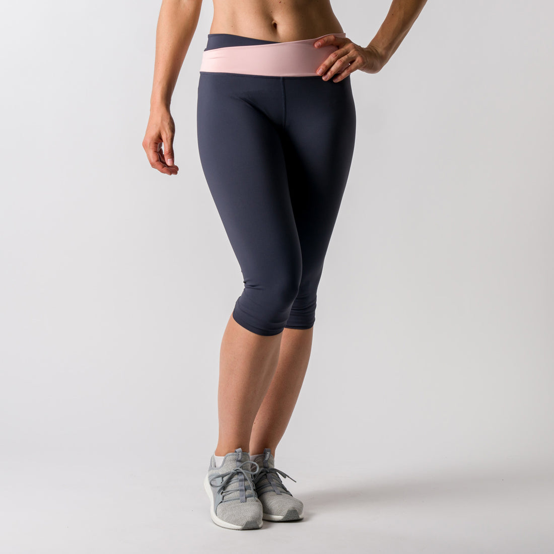 BE-4380SP women's sport short leggings AMINA