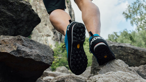 VIBRAM®: This popular brand is a guarantee of firm footing in pleasant and challenging conditions