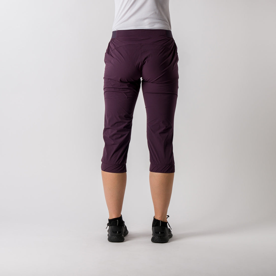 BE-4370OR women's ultra-light stretch shorts SCARLETTE