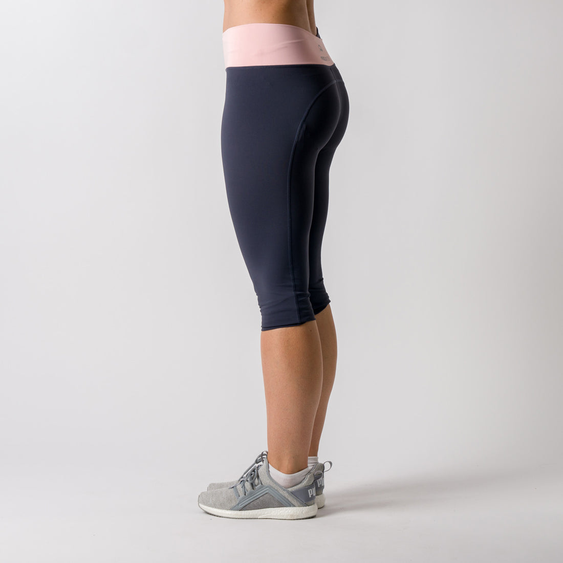 BE-4380SP women's sport short leggings AMINA